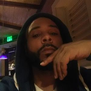 Meet your Posher, Dee